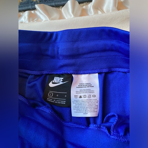 Nike Blue Athletic Sweatpants with Zippers on legs - Picture 4 of 6